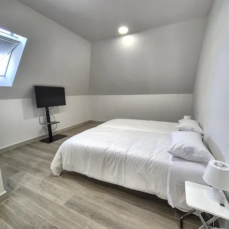 Yan Building By Canariasgetaway Daire *